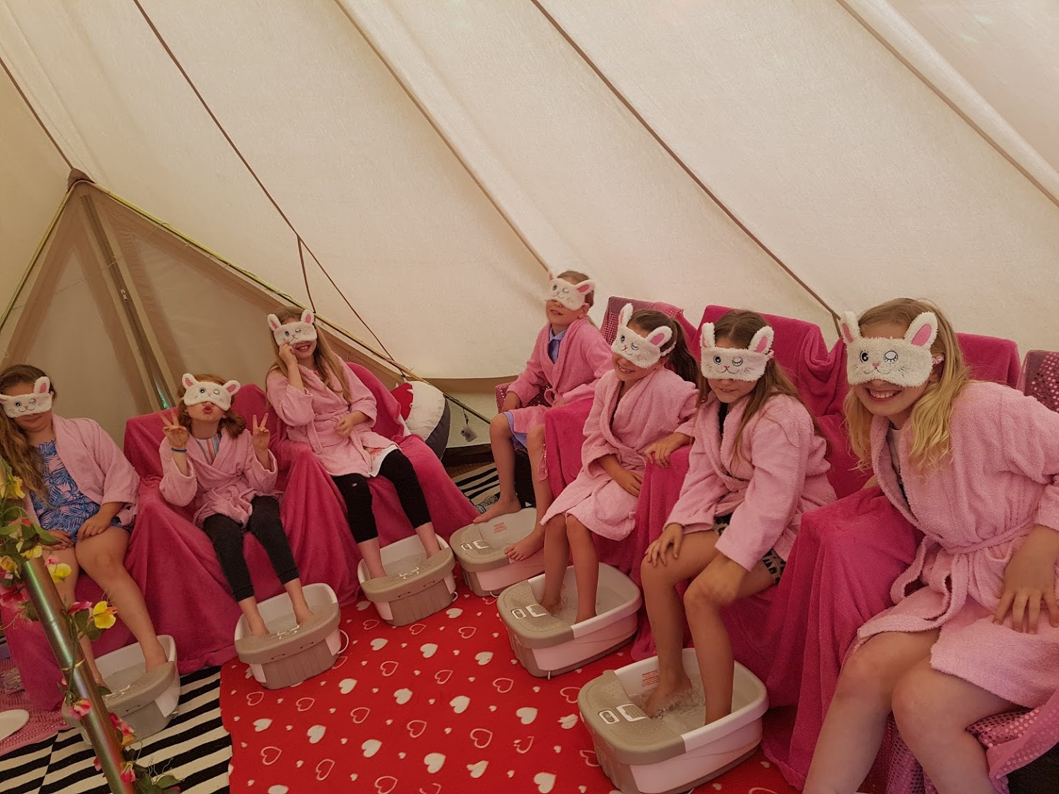 Glam Queen Pamper Parties — kids' party venue in London