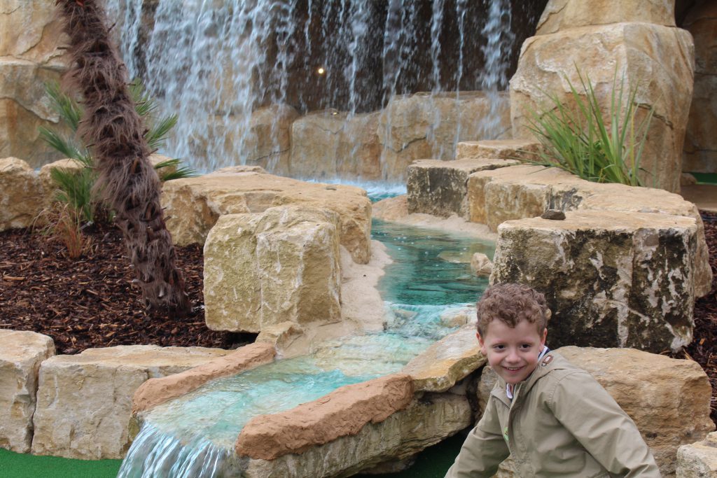 Jungle Falls Adventure Golf — kids' party venue in London