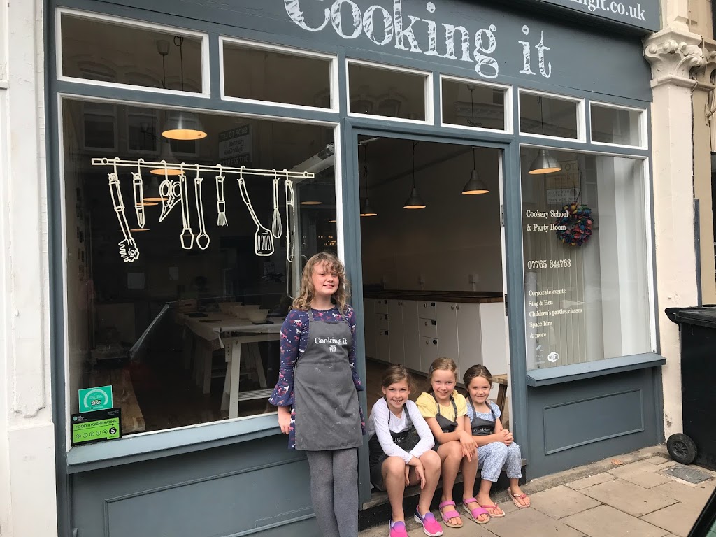 Cooking It! — kids' party venue in Bristol