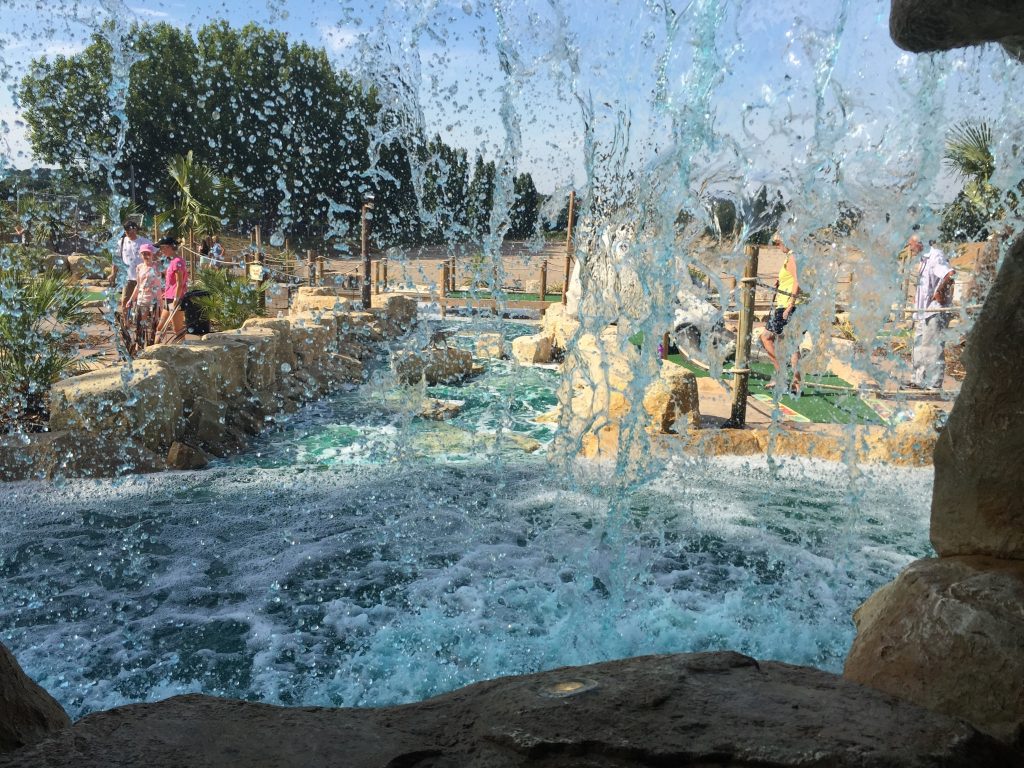 Jungle Falls Adventure Golf — kids' party venue in London