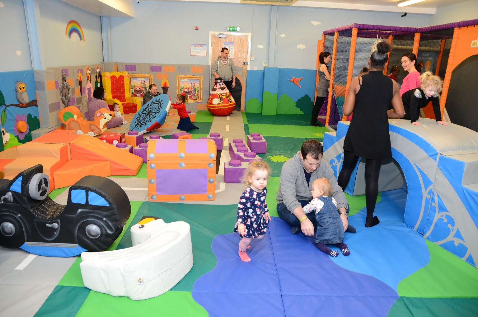 Under 1 Roof — kids' party venue in London