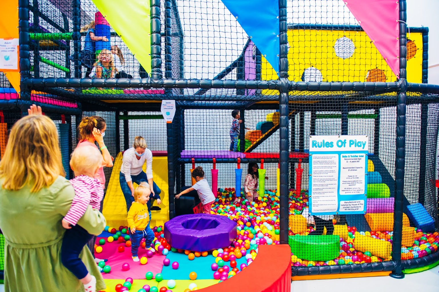 Rainbow Soft Play — kids' party venue in London