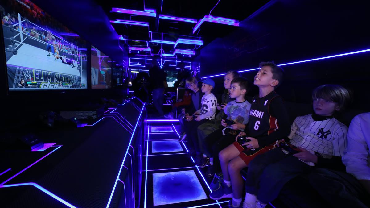 Gaming Party Bus — kids' party venue in London