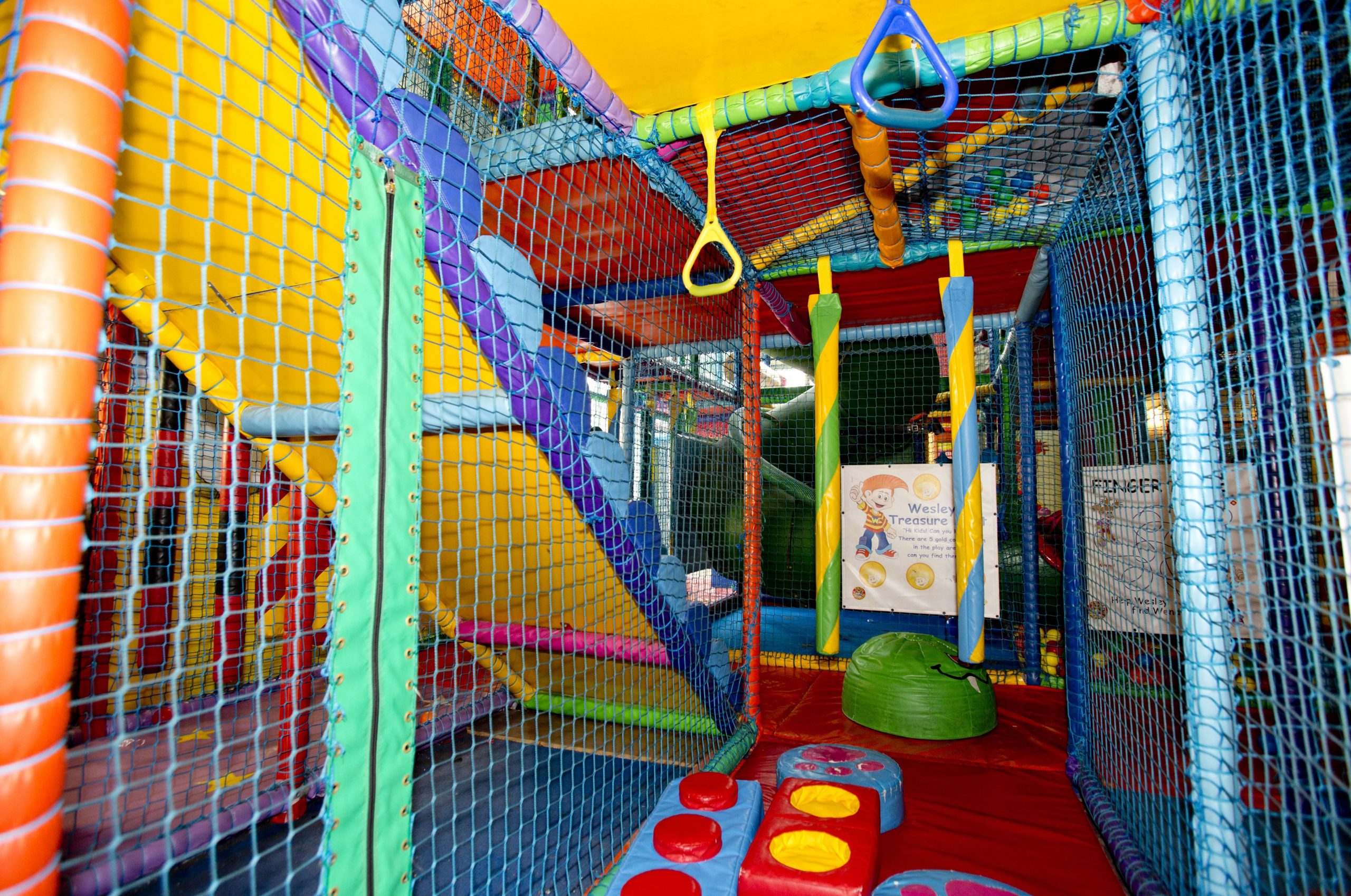 Wacky Warehouse - Bristol — kids' party venue in Bristol