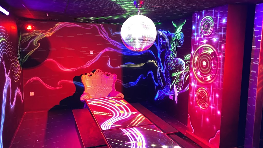 Flip Out - Croydon — kids' party venue in London