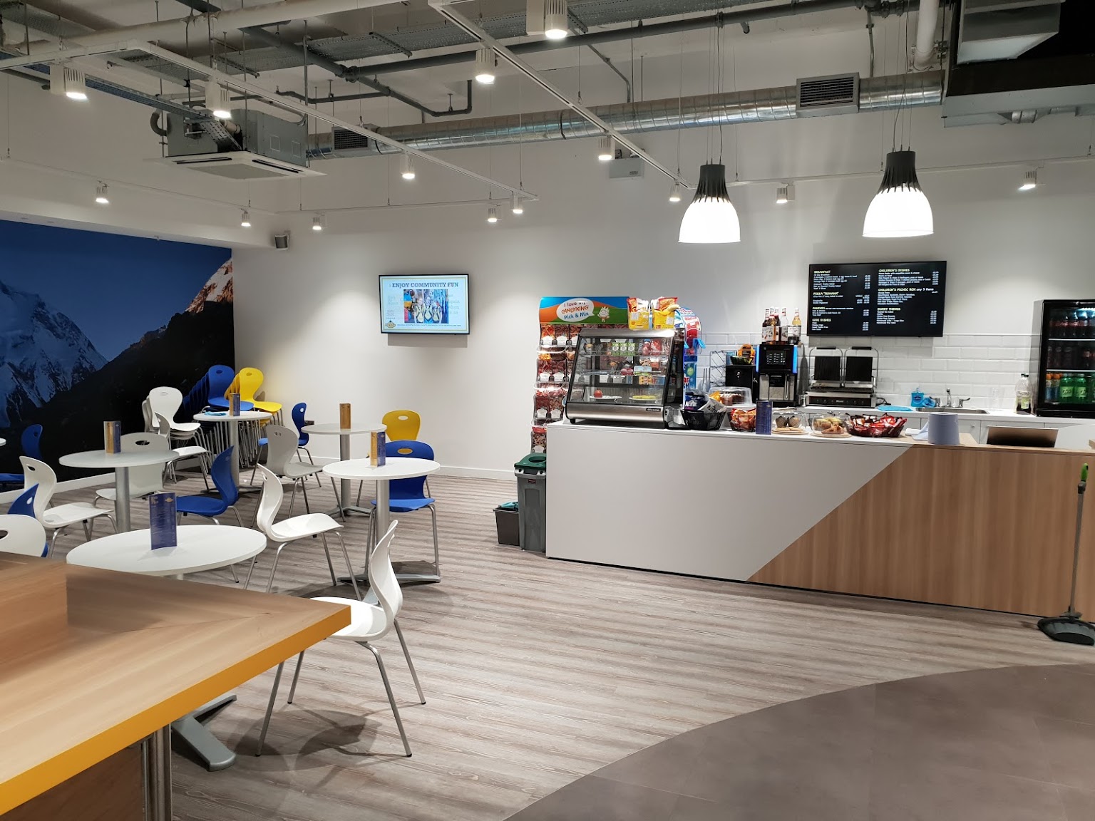 Rock Up - Watford — kids' party venue in London